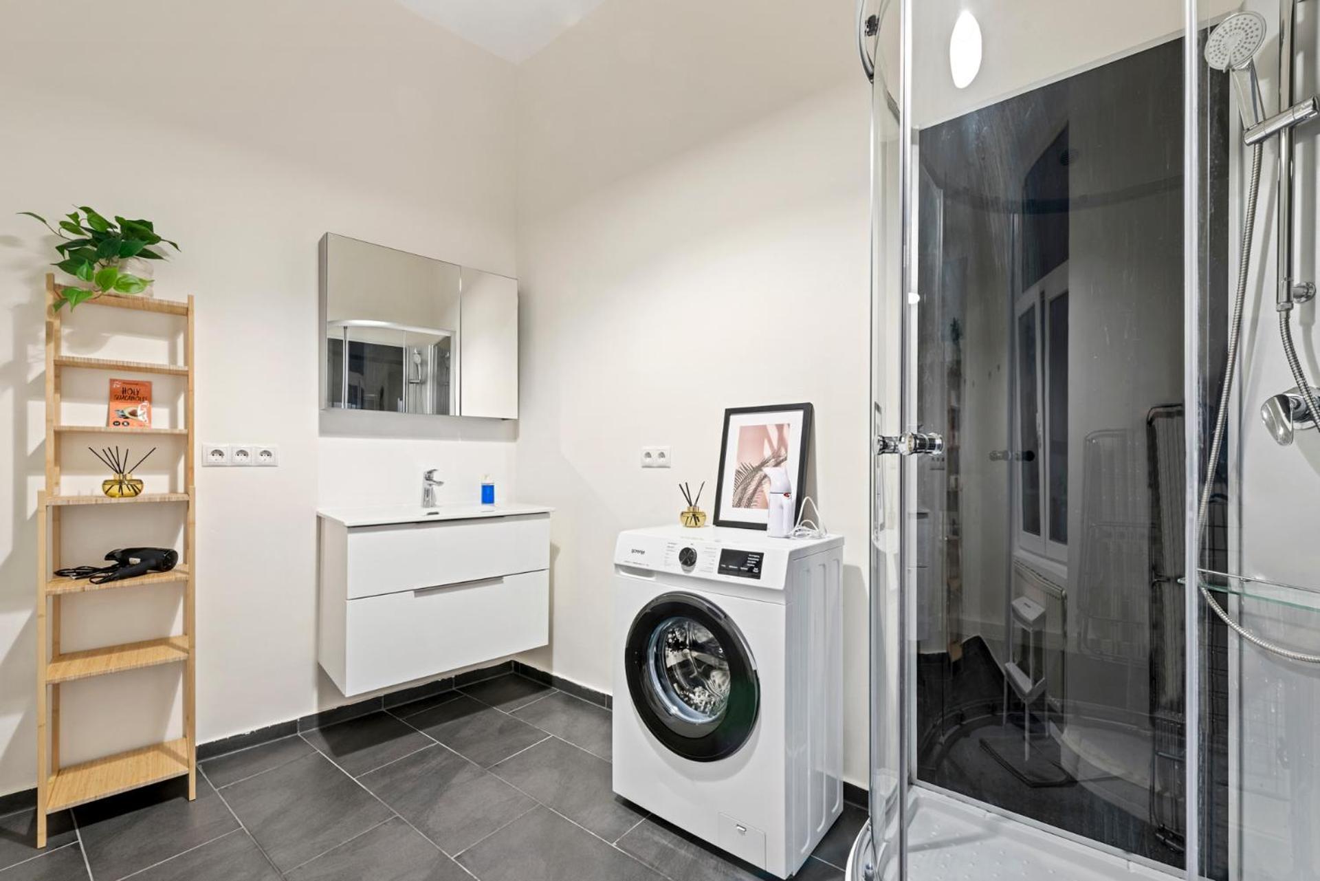 Cozy City Apartment - 15 Min To City-Centre - Contactless 24H Check-In 维也纳 外观 照片